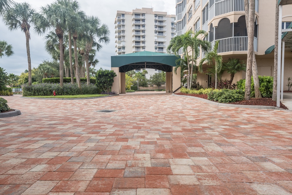 Commercial Brick Paver Projects | Photo Gallery
